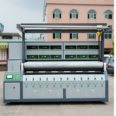 टिकाऊ पीएलसी औद्योगिक क्विल्टिंग मशीनें, 220V प्लास्टिक शीट एम्बॉसिंग मशीन